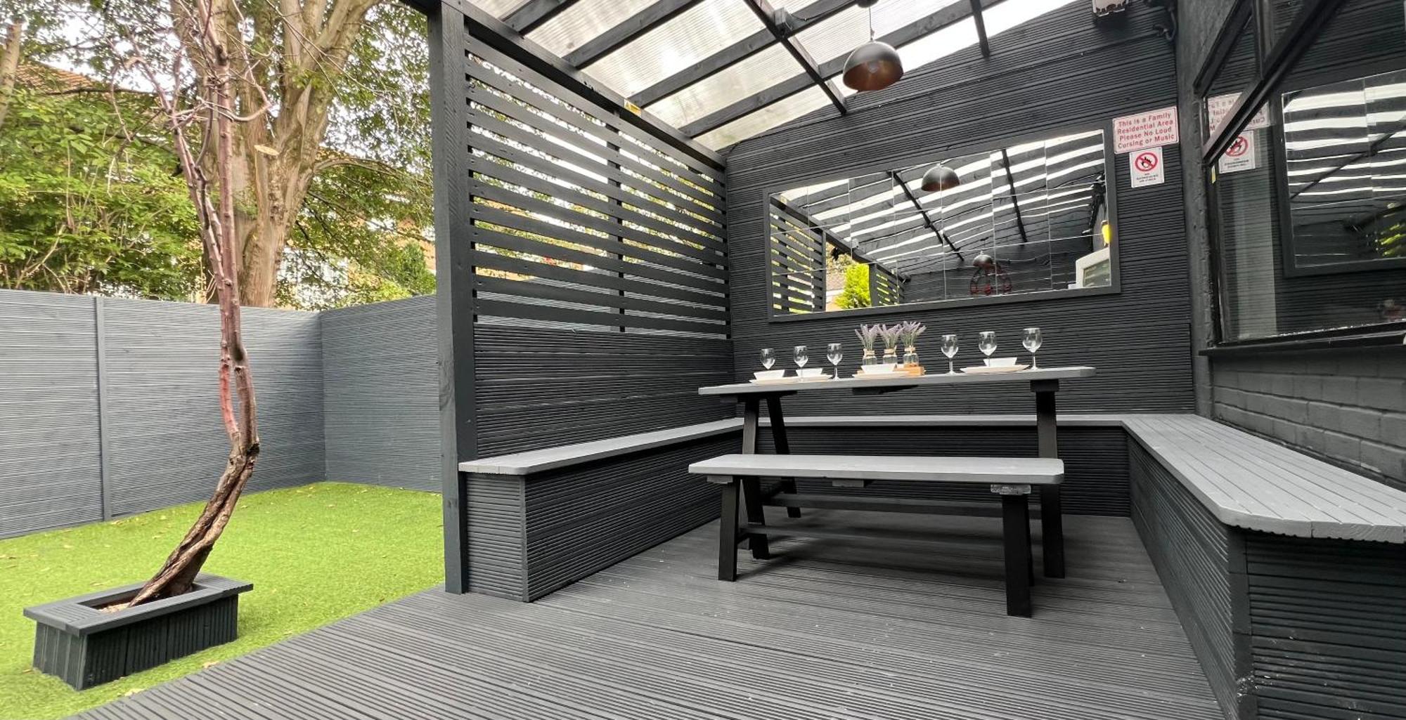 Modern Suites -5 Bedroom House- With Free Parking Birmingham City Bagian luar foto